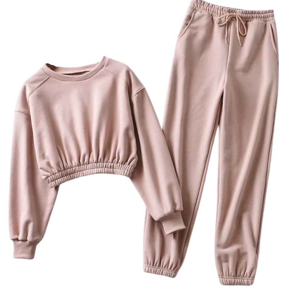 Goodnight Macaroon “Joy” lounge set